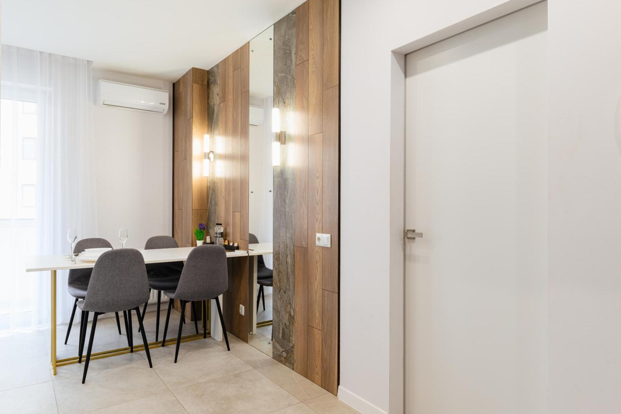 Luxury Apartments “Bozdosh” Użhorod Zewnętrze zdjęcie