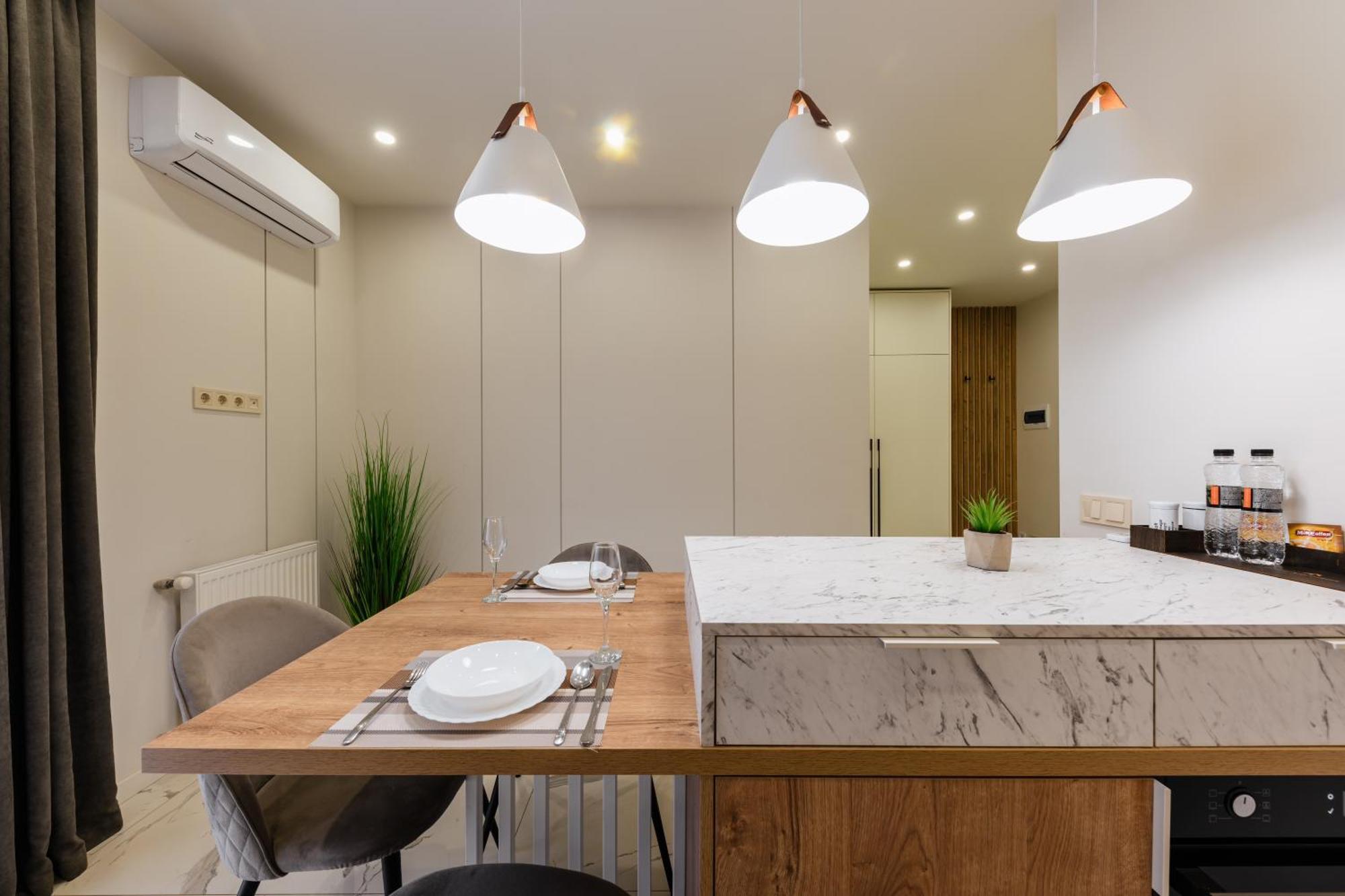 Luxury Apartments “Bozdosh” Użhorod Zewnętrze zdjęcie