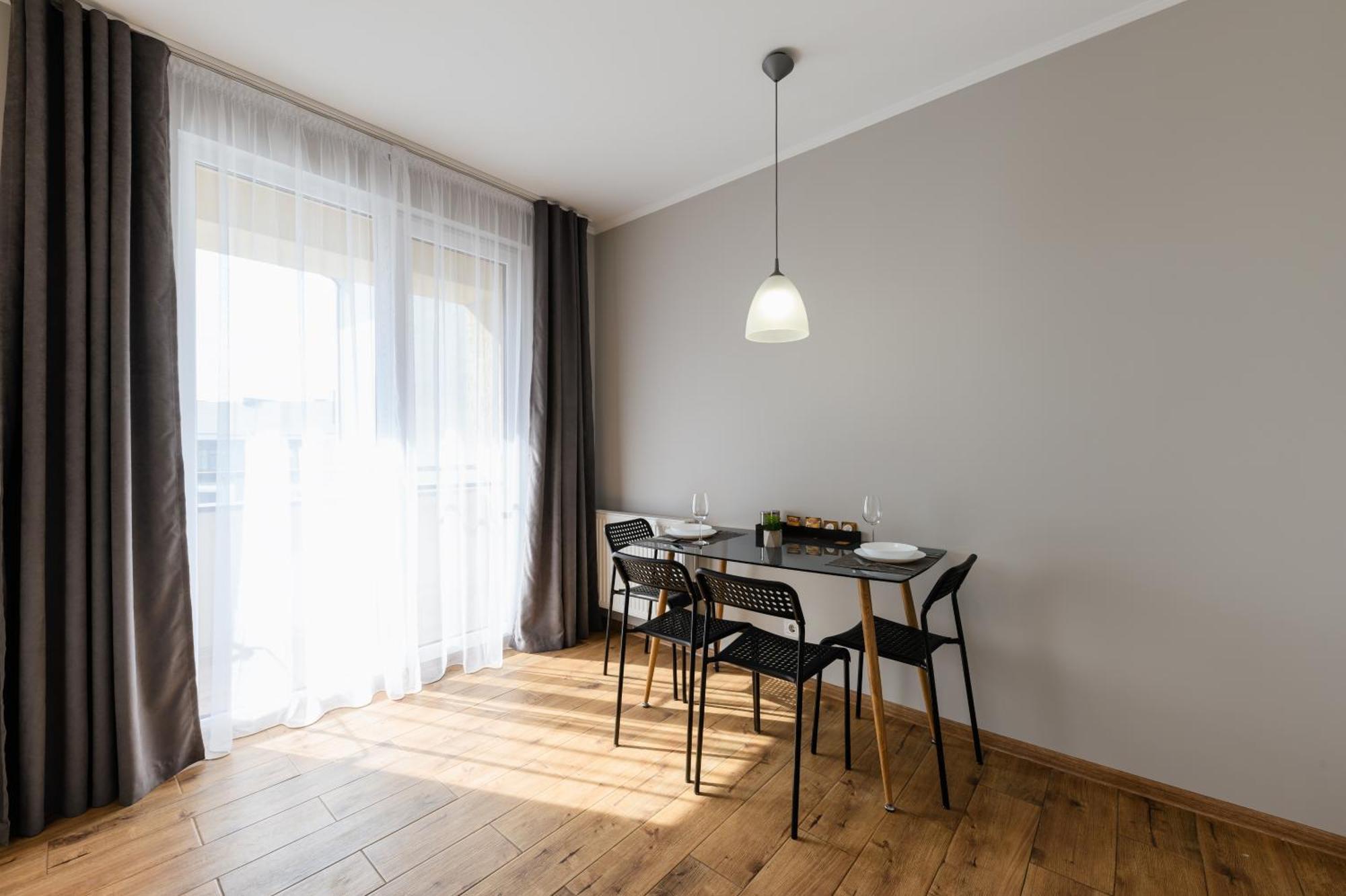 Luxury Apartments “Bozdosh” Użhorod Zewnętrze zdjęcie