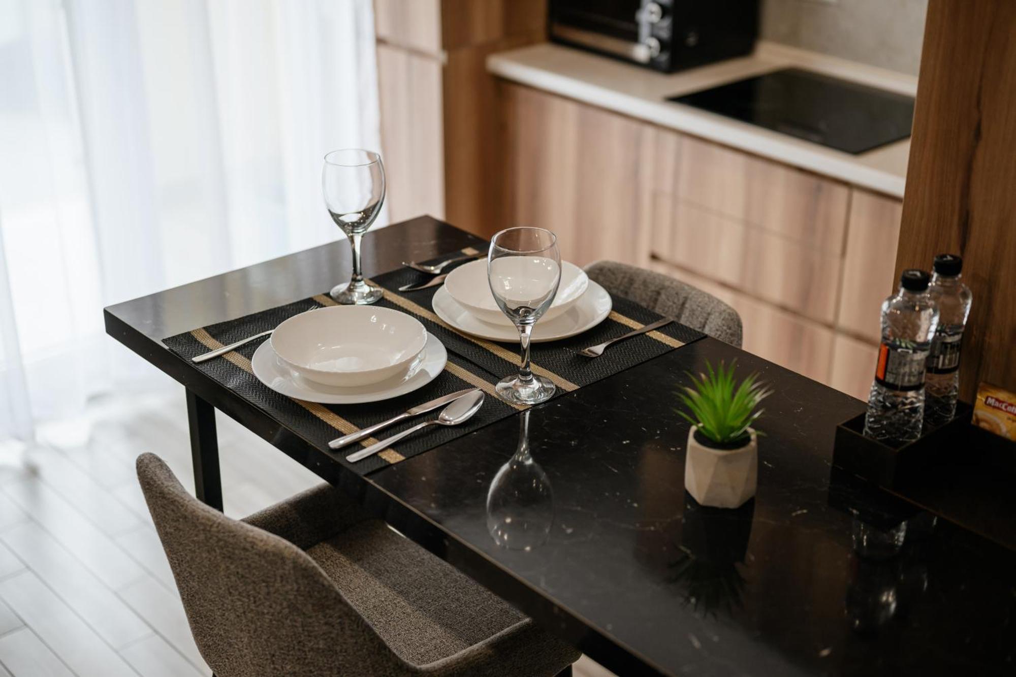 Luxury Apartments “Bozdosh” Użhorod Zewnętrze zdjęcie