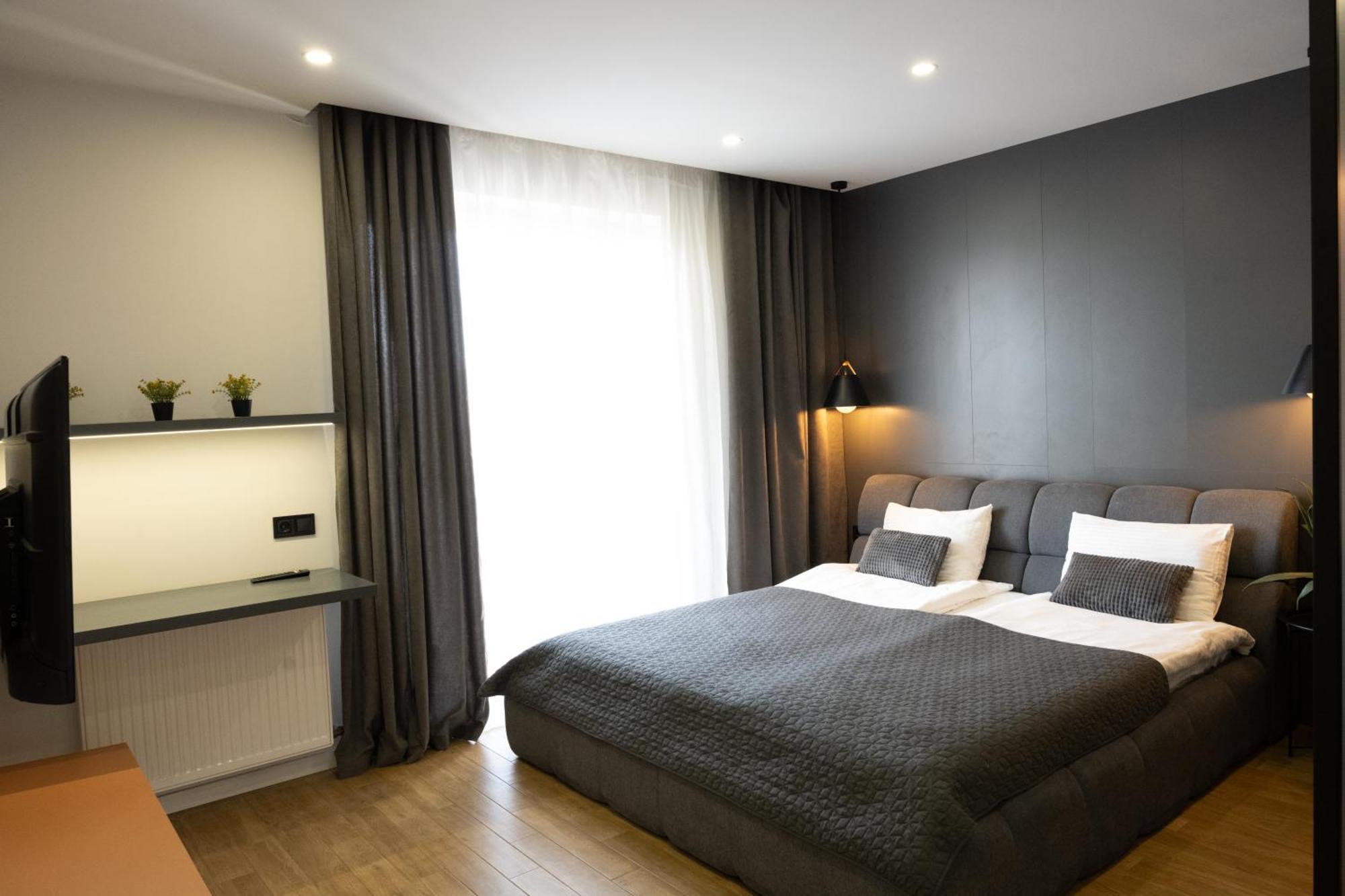 Luxury Apartments “Bozdosh” Użhorod Zewnętrze zdjęcie